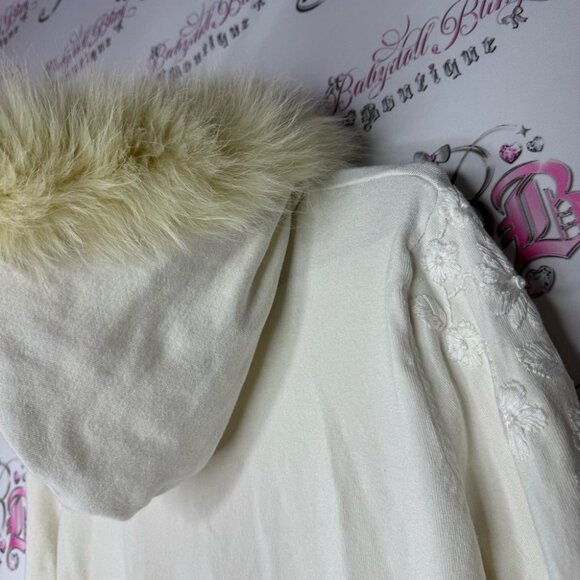 Leo guy sweater faux fur hood cream white floral embroidered zip up luxe winter - Picture 8 of 10